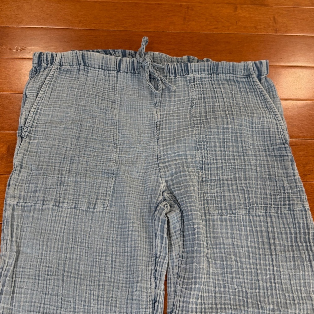 Faherty Light Blue Textured Wide-Leg Drawstring Pants - Picture 3 of 5